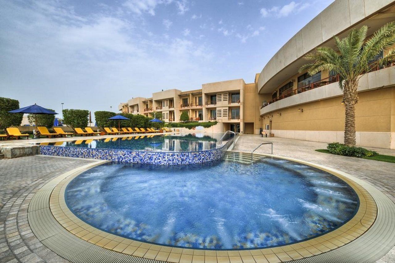 Marina Hotel Kuwait Salmiya Экстерьер фото